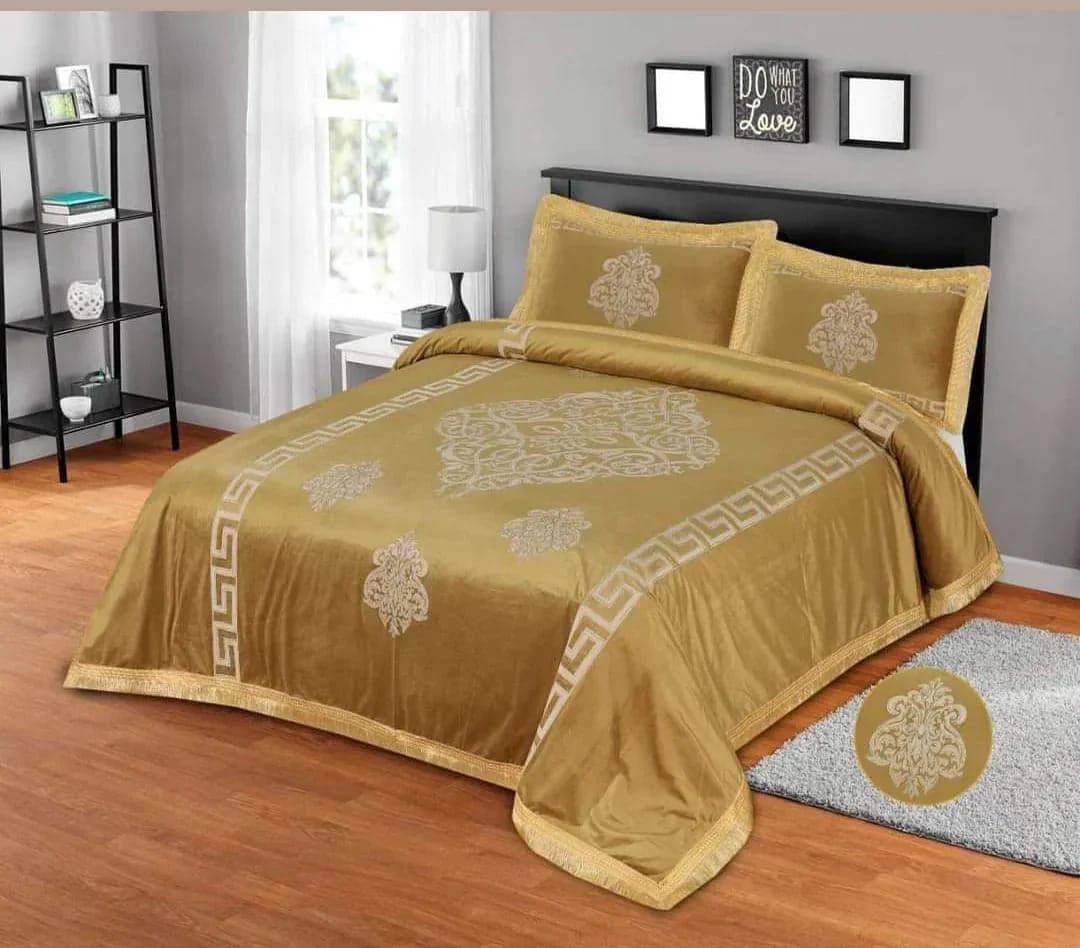 Luxury Laser Cutting Velvet Bedsheet 3-Piece Set – Soft, Elegant & Durable Bedding
