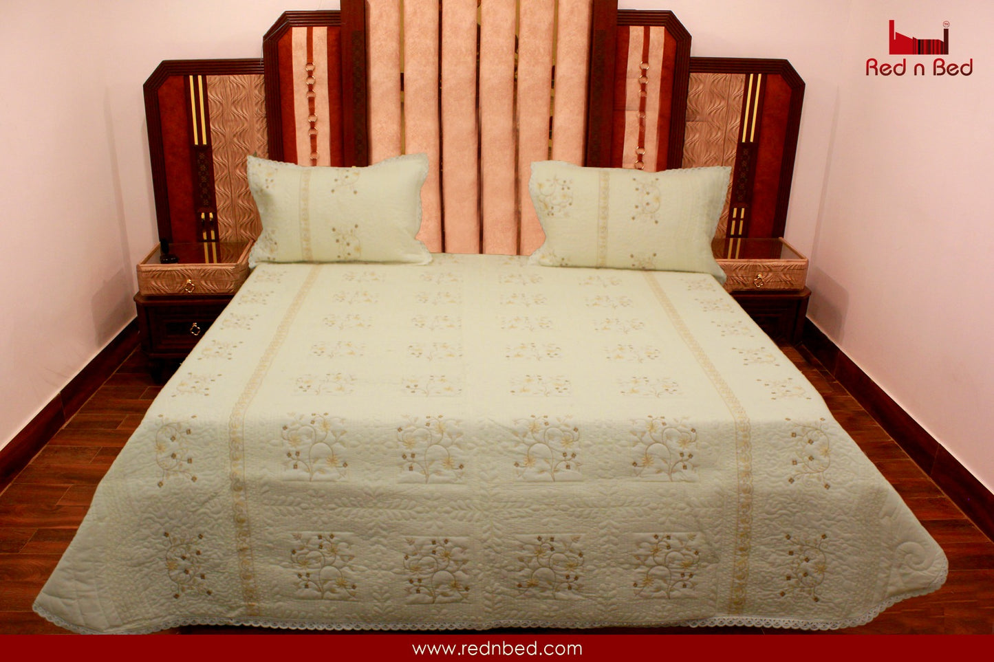 Luxury Quilted Bedsheet 3-Piece Set with Imritree.