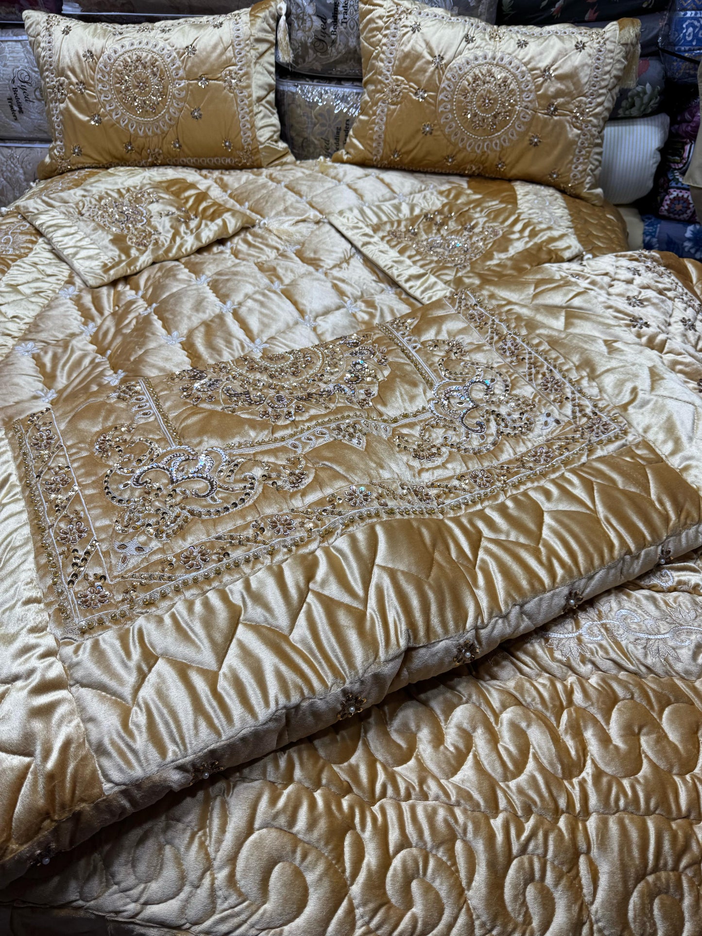 Luxury Velvet Cut Dana Embellished Complete Set – 9 Piece Collection