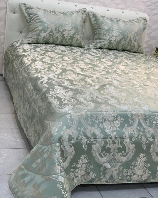 Shingai Velvet Complete Set 9 Pcs – Luxury Bedding Set