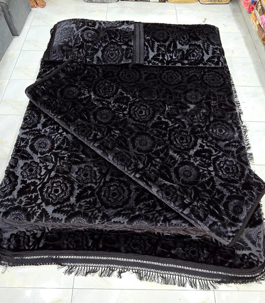 High Quality Embossed Blanket Set 4 Piece Double Size |